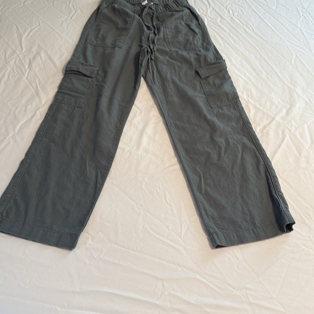 GAP Olive Green Cargo Pants - Picture 5 of 6